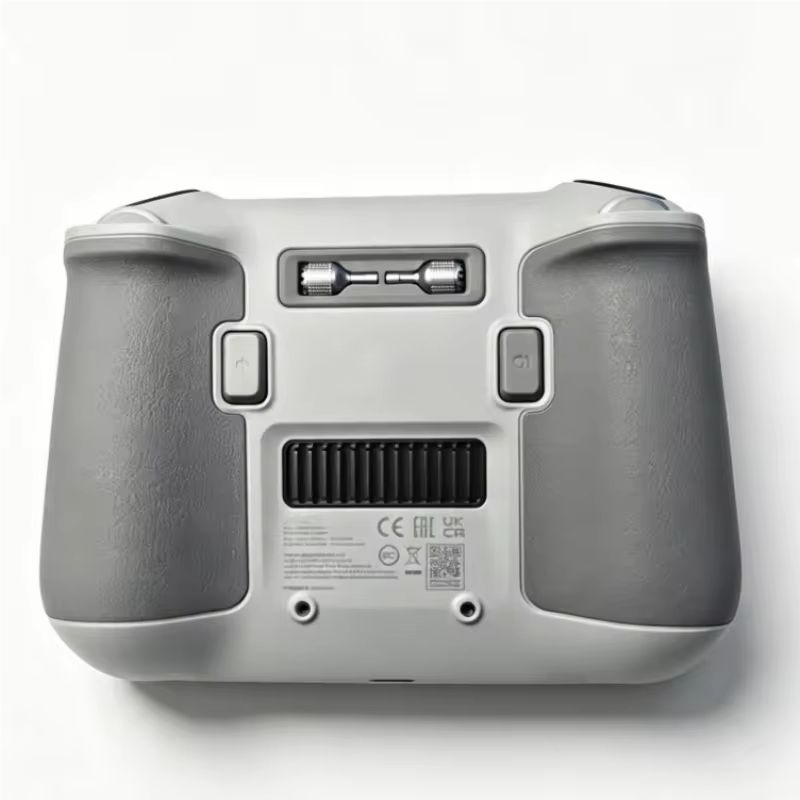 Control remoto con pantalla FH - Dji Drone Air 3 reseña y precio